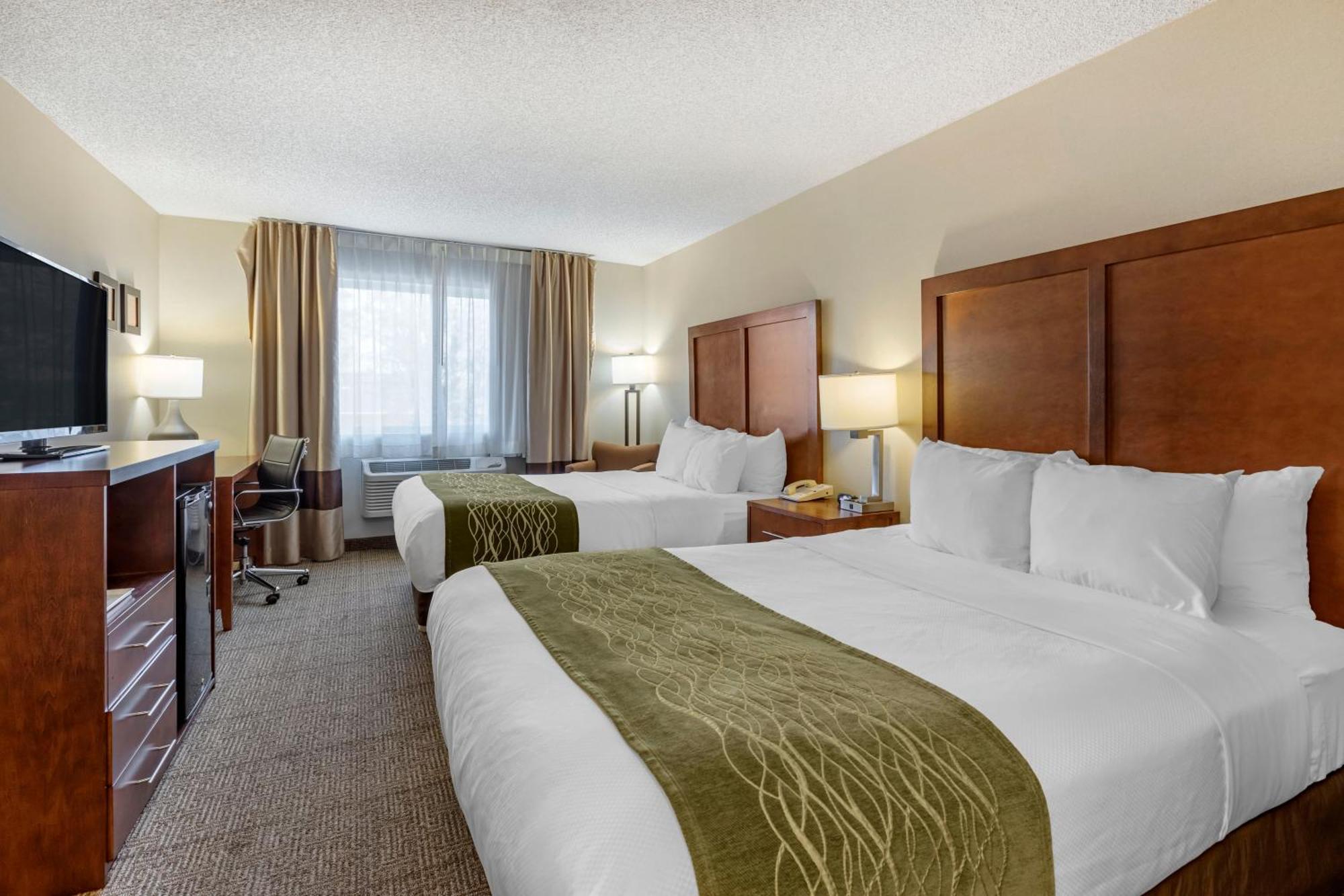 Comfort Inn Denver West Arvada Station Wheat Ridge Exterior photo