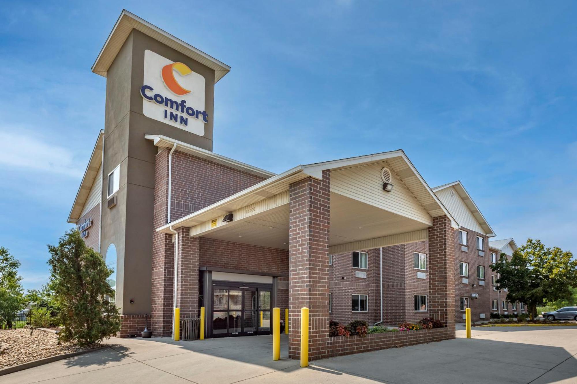 Comfort Inn Denver West Arvada Station Wheat Ridge Exterior photo