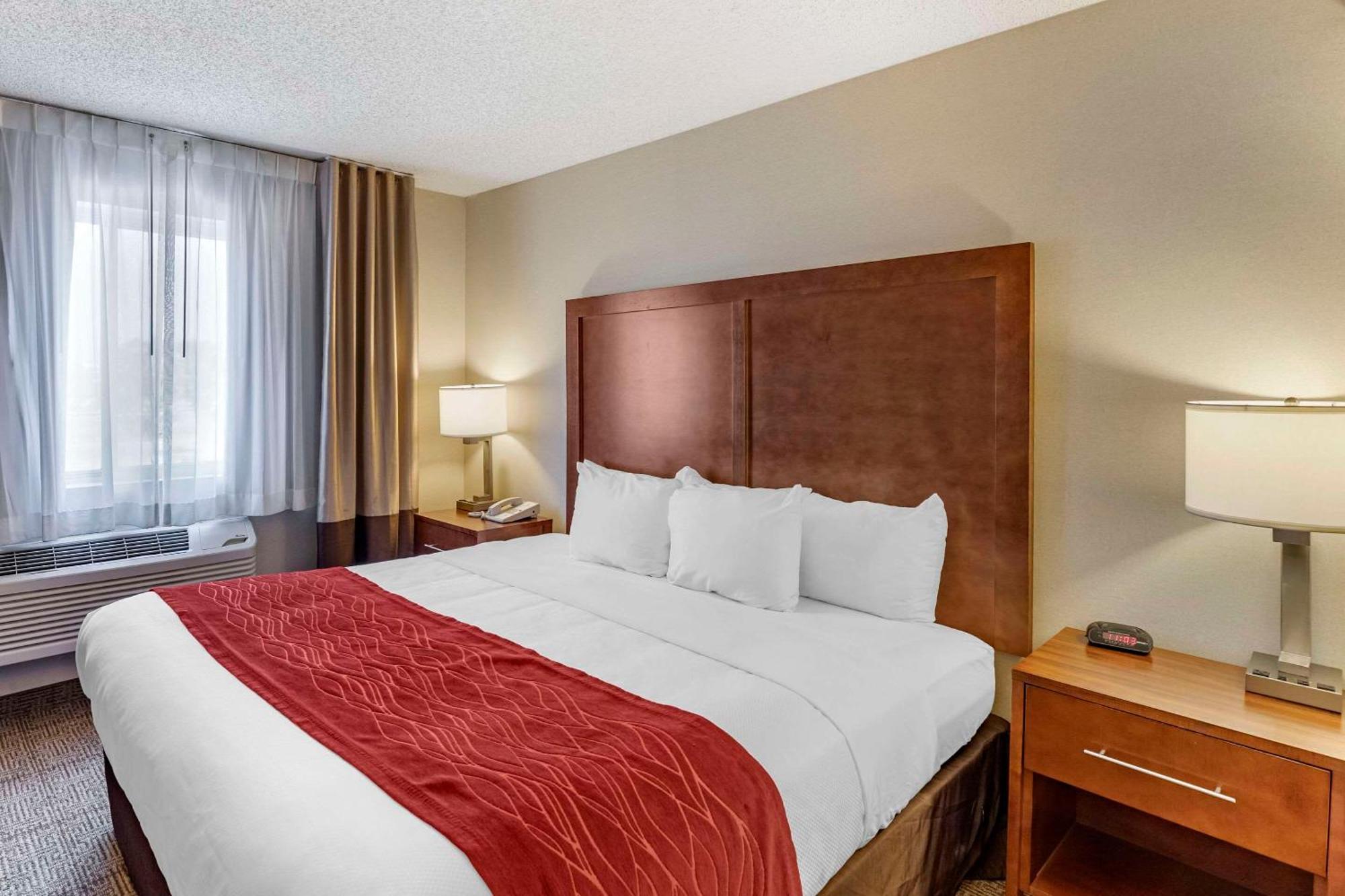 Comfort Inn Denver West Arvada Station Wheat Ridge Exterior photo