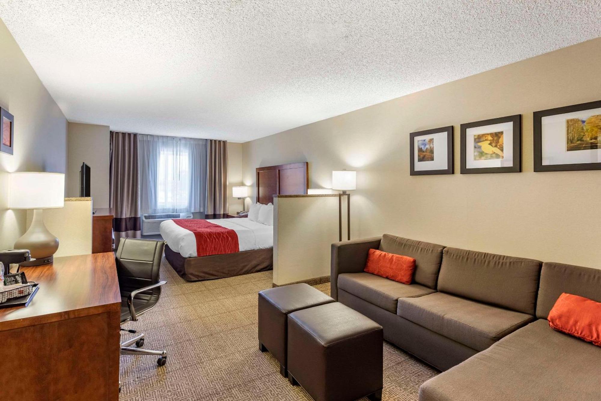 Comfort Inn Denver West Arvada Station Wheat Ridge Exterior photo