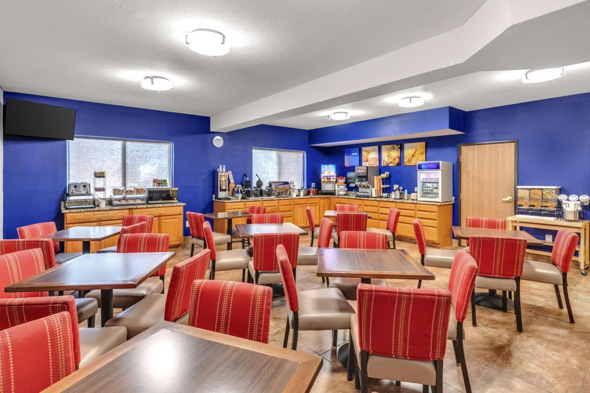 Comfort Inn Denver West Arvada Station Wheat Ridge Exterior photo