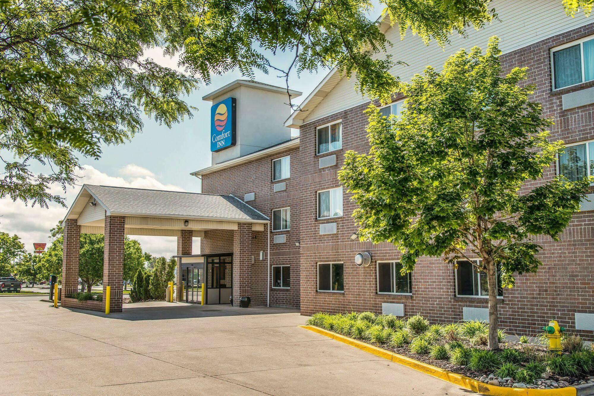 Comfort Inn Denver West Arvada Station Wheat Ridge Exterior photo