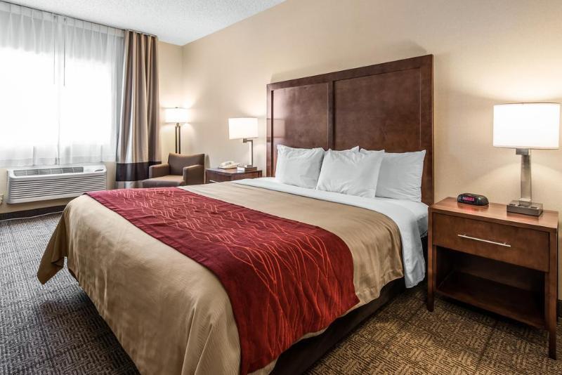 Comfort Inn Denver West Arvada Station Wheat Ridge Exterior photo